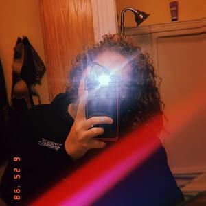 Meet your Posher, Gabby